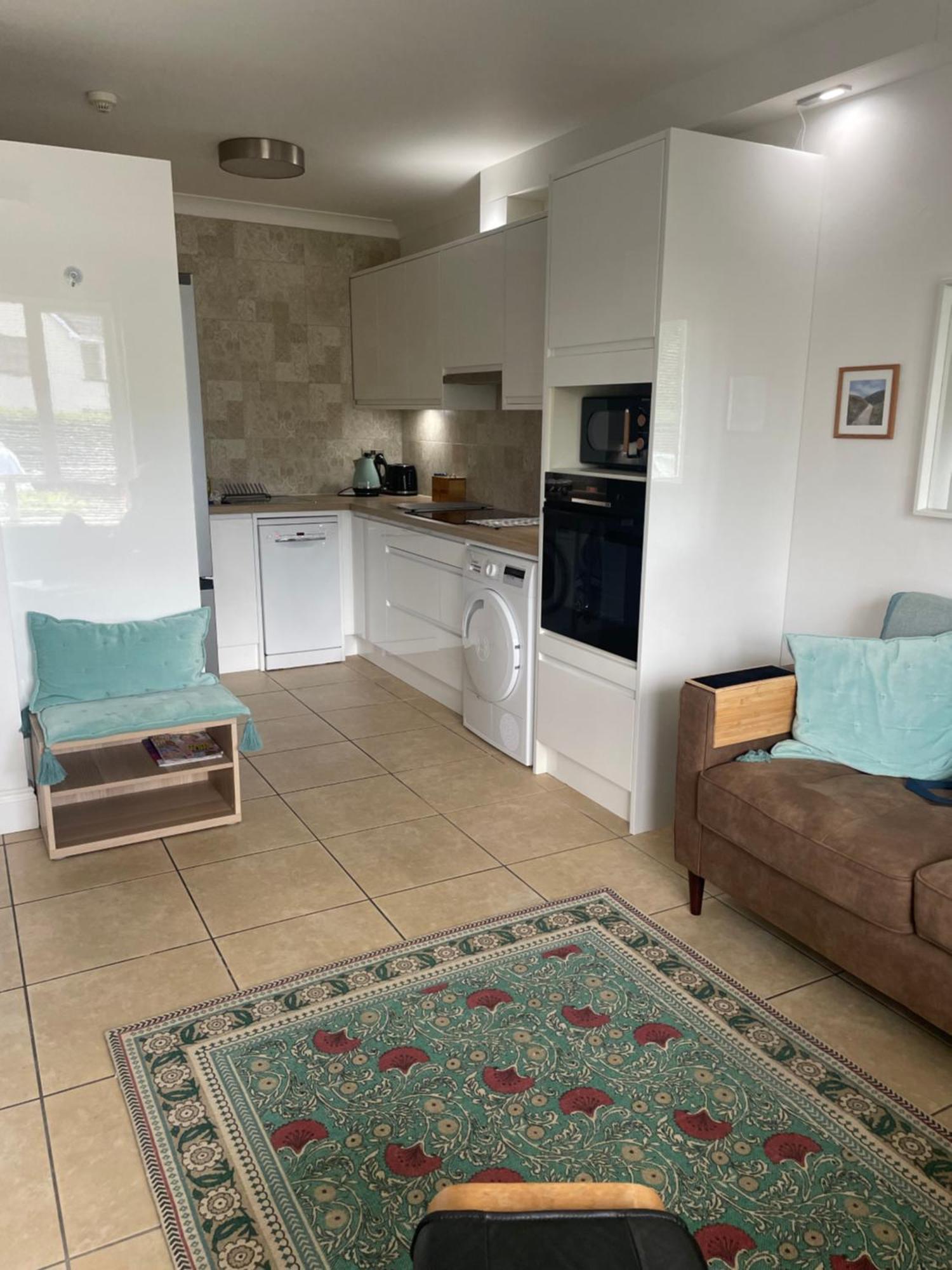 Oranmore Apartment On The Wild Atlantic Way Екстериор снимка